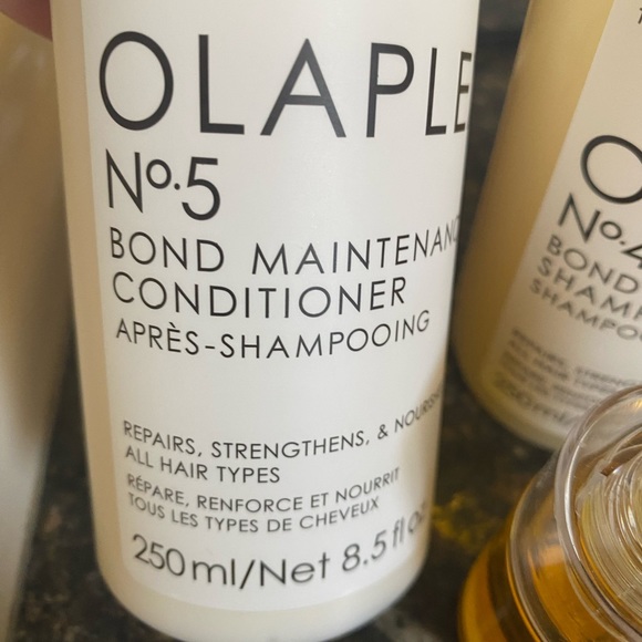 Olaplex bundle - Picture 2 of 4